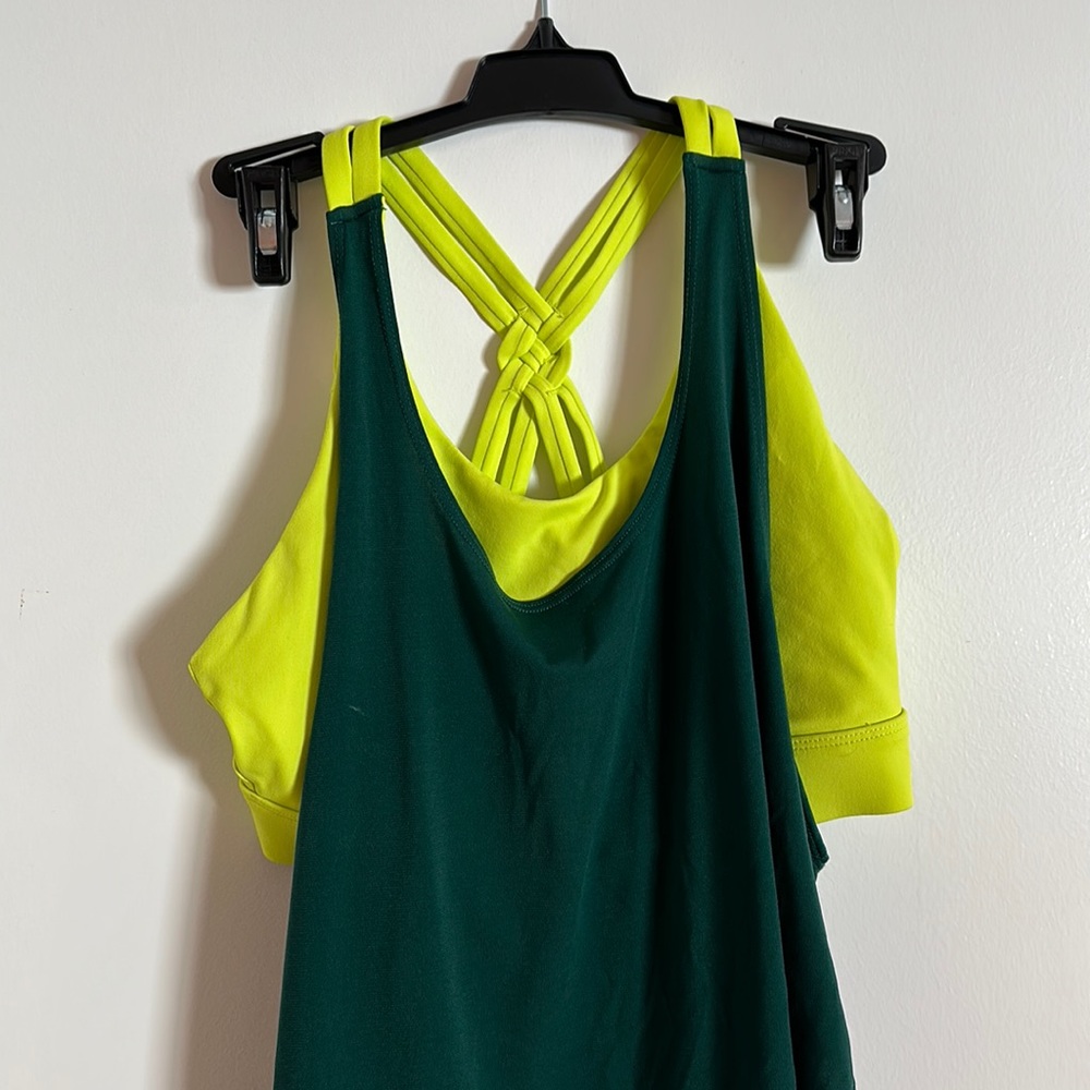 Fabletics sports bra and tank combo